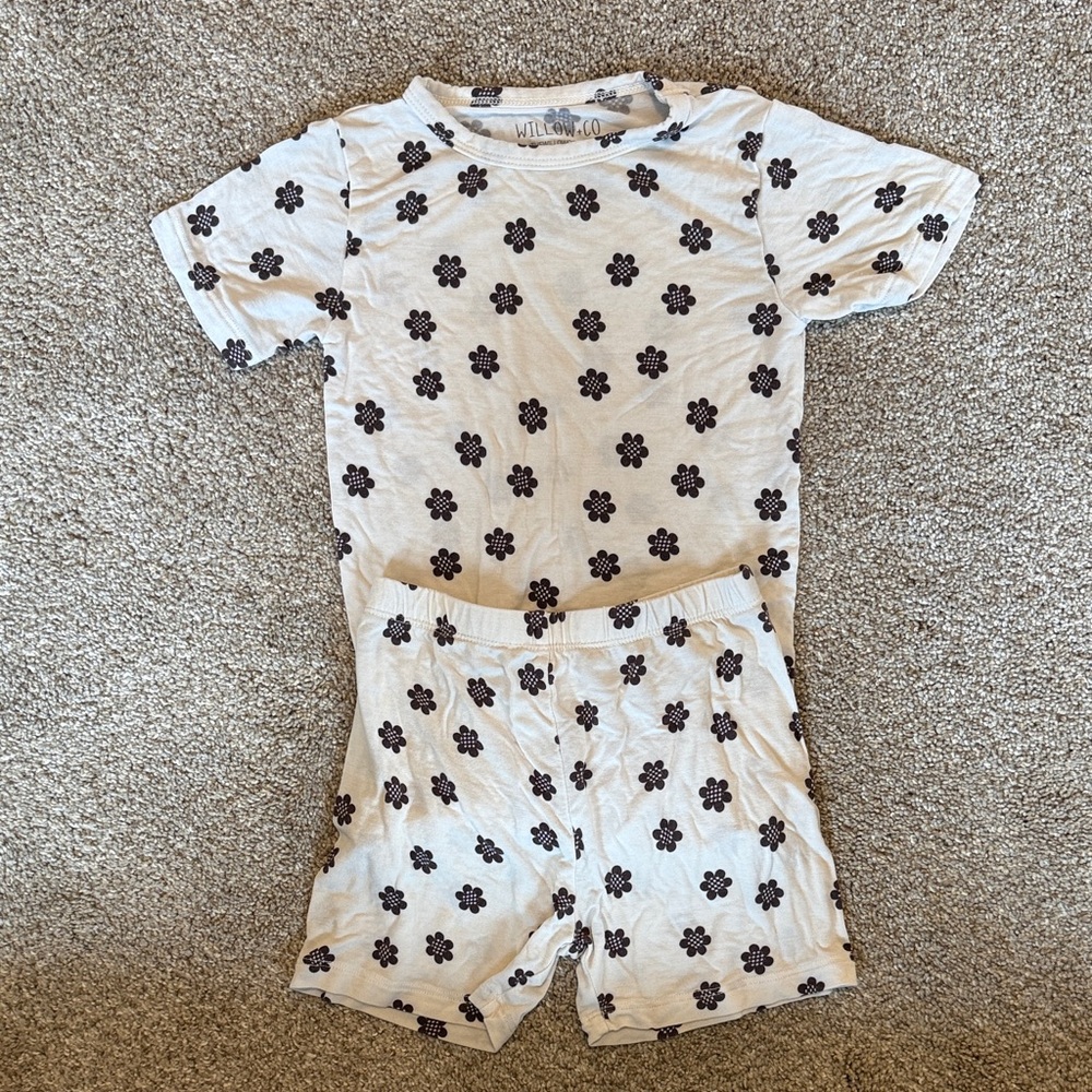 Willow + Co Short Sleeve Pajama Set
